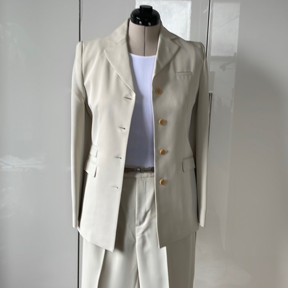 ZARA Women’s Suite Color-Cream Size- EU 38/USA 6 NWT